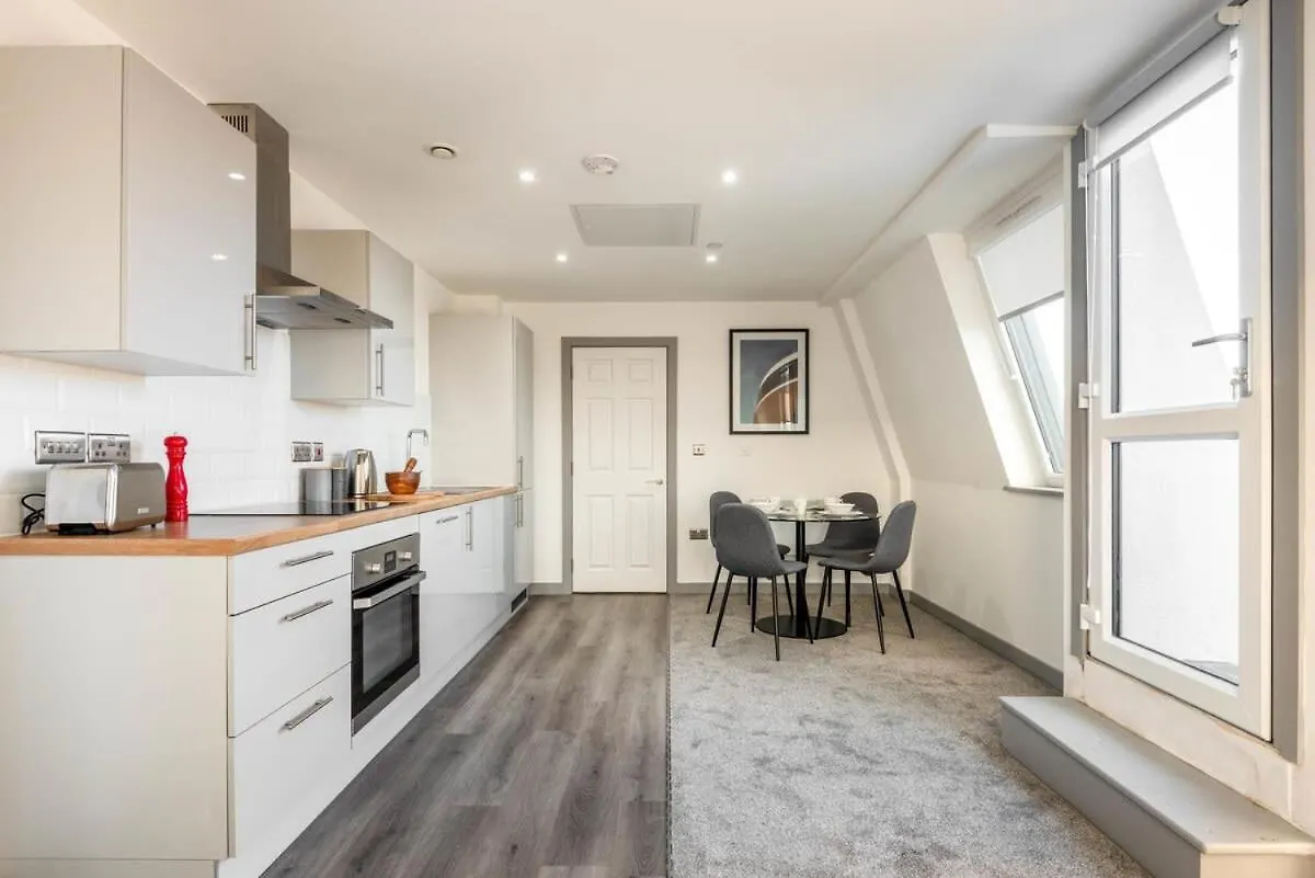 Modern 1 Bedroom Apartment In Central Hull Kingston upon Hull